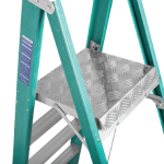 FIBERGLASS PLATFORM LADDER 1